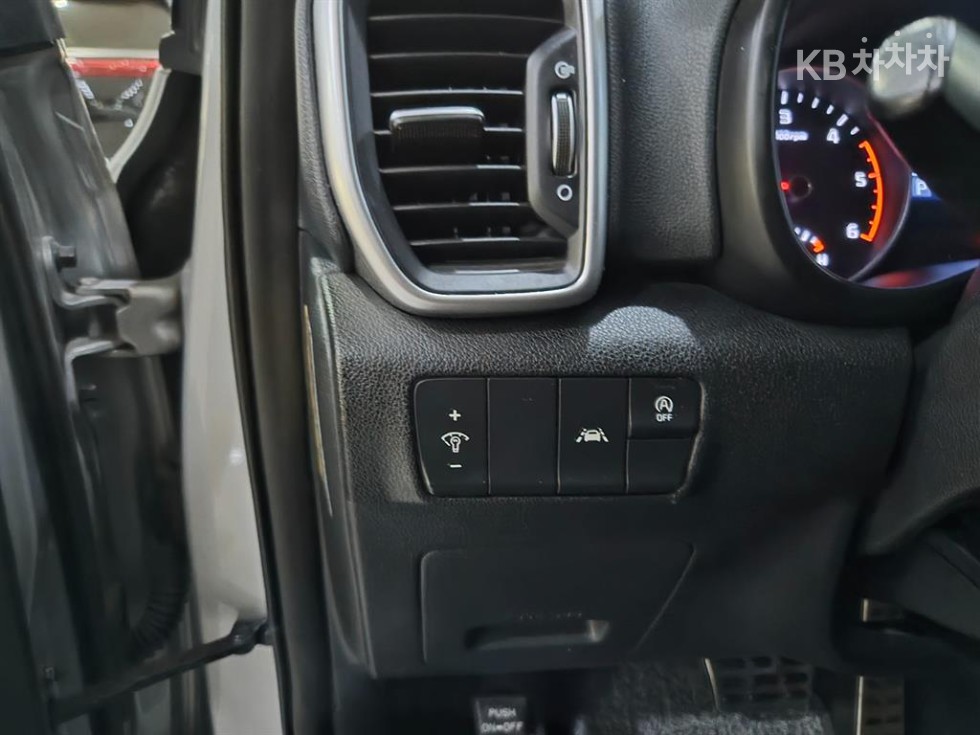 2019 - kia sportage