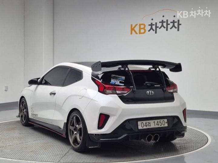 Hyundai Veloster JS 1.6 T-GDi Sport Core 3
