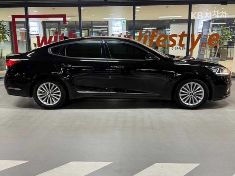 2016 - kia k7
