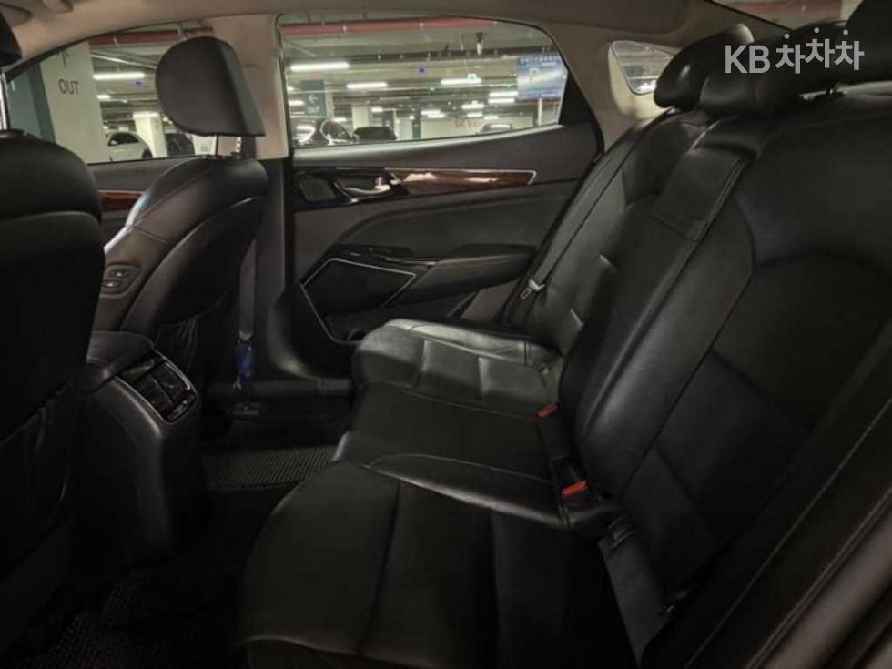 2016 - kia k7