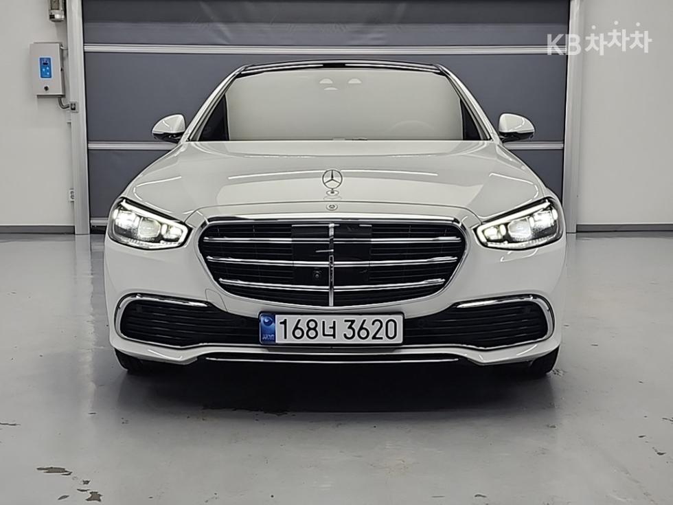 Mercedes-Benz S-klasse — miniaturë 2