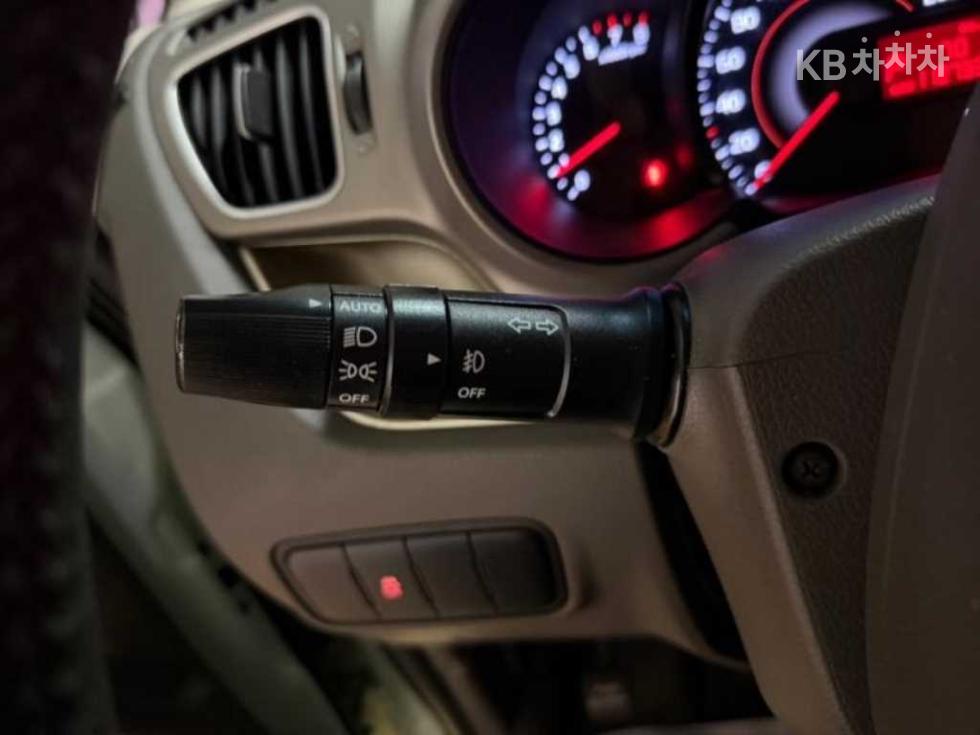 2012 - kia ray