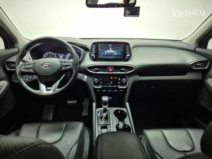Hyundai Santa Fe TM Gasoline 2.0T 4WD Exclusive Special 8