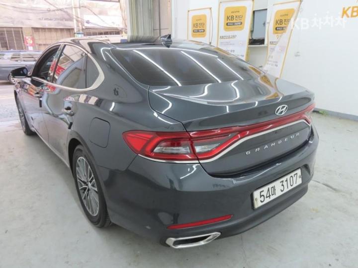 Hyundai Grandeur IG Hybrid Exclusive Special 5