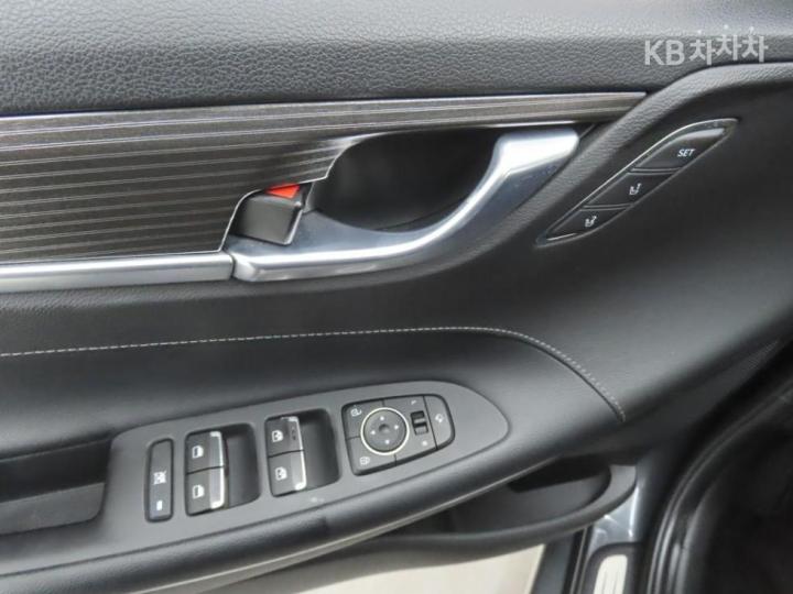 Hyundai Grandeur IG Hybrid Exclusive Special 10