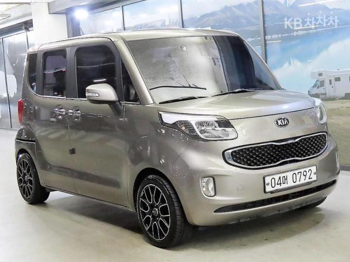 Kia Ray 1.0 Gasoline Prestige