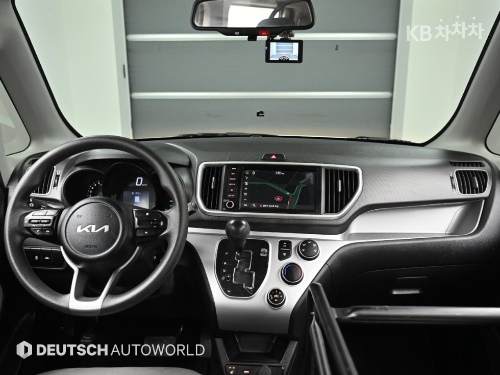 2022 - kia ray