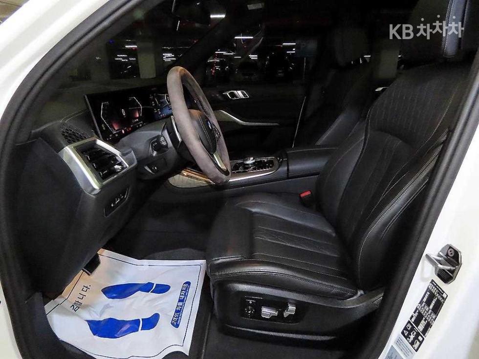 BMW X7 — miniaturë 6