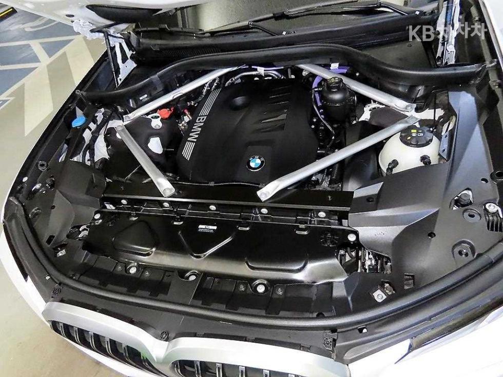 BMW X7 — miniaturë 19