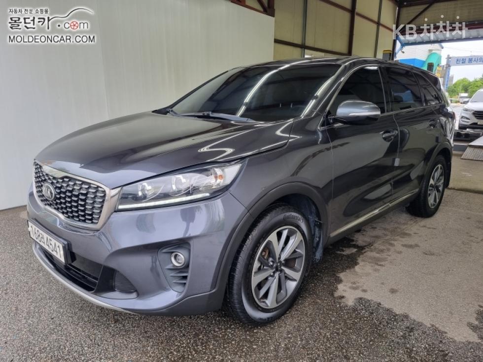 2019 - kia sorento