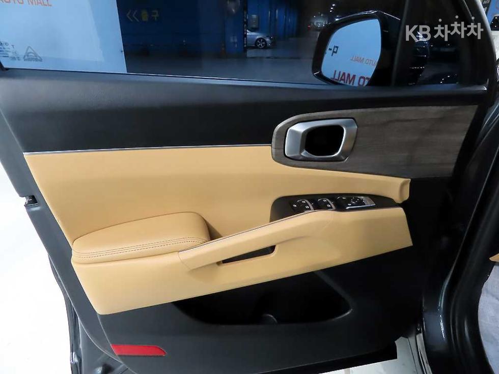 2021 - kia sorento
