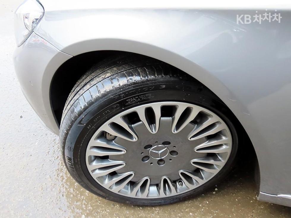2014 Mercedes-Benz S photo