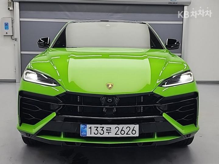 Lamborghini Urus — miniaturë 2