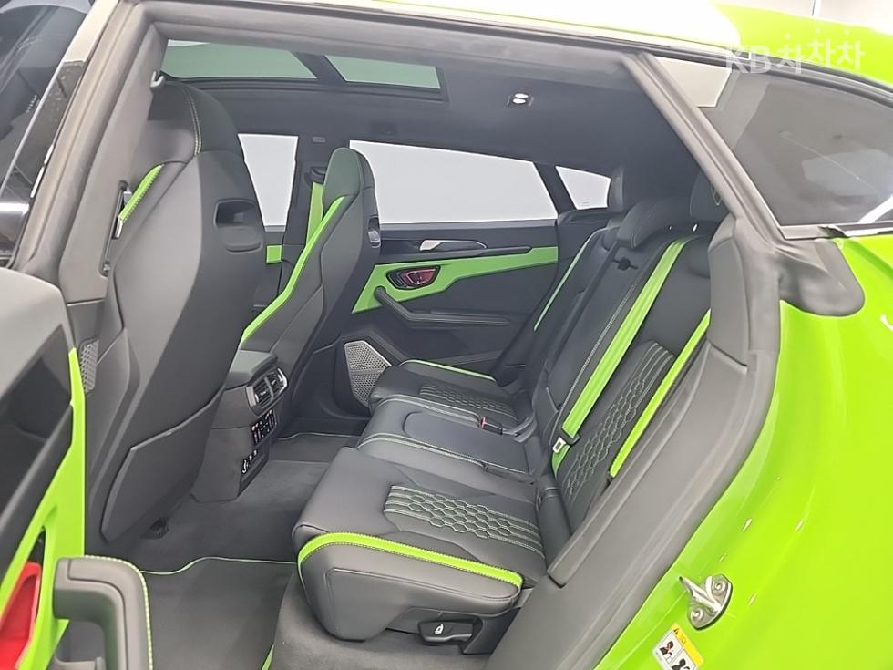 Lamborghini Urus — miniaturë 12