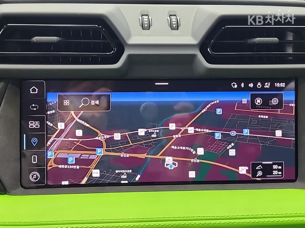 Lamborghini Urus — miniaturë 15