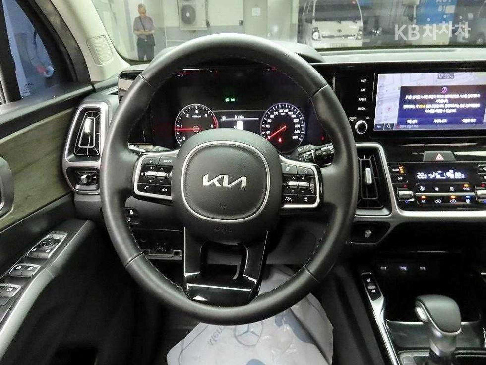 2022 - kia sorento