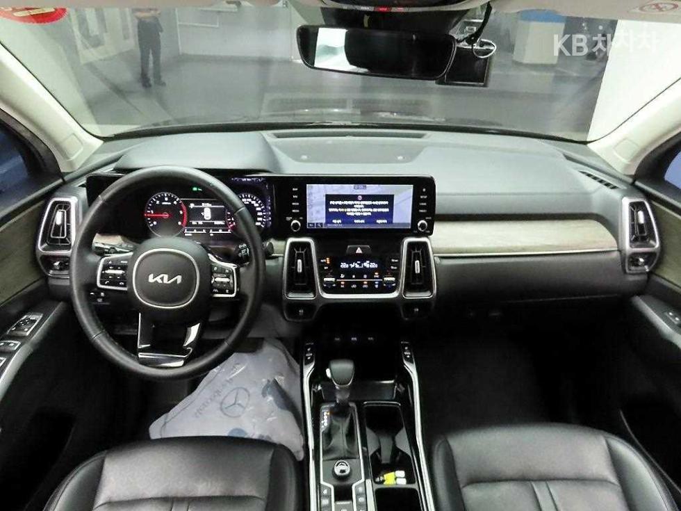 2022 - kia sorento