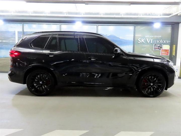 BMW X5 — miniaturë 3