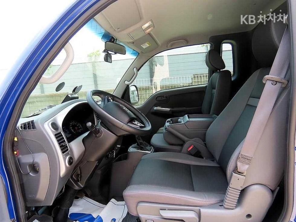2025 - kia bongo iii