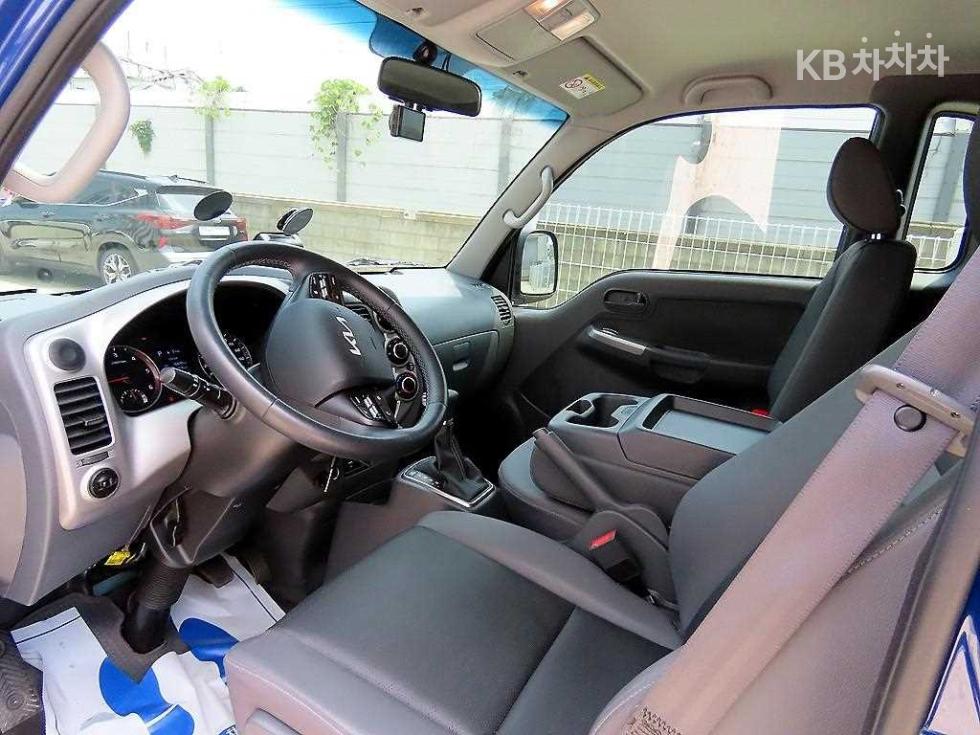 2025 - kia bongo iii