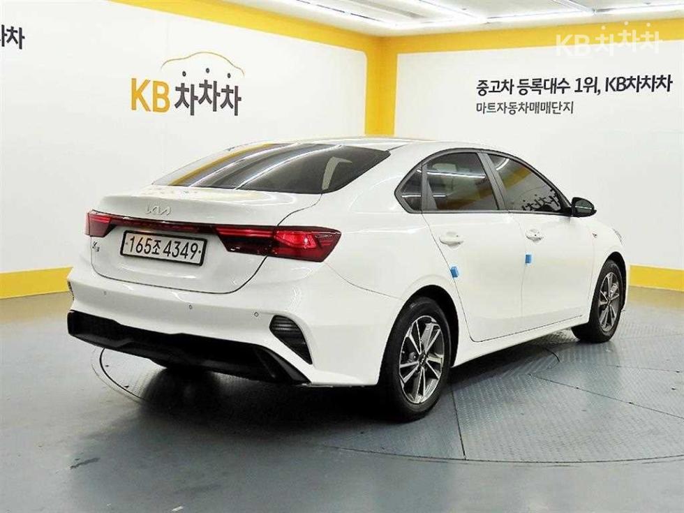 2022 - kia k3
