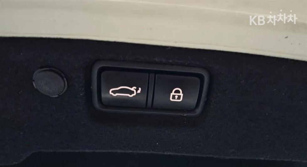 2019 - kia k7