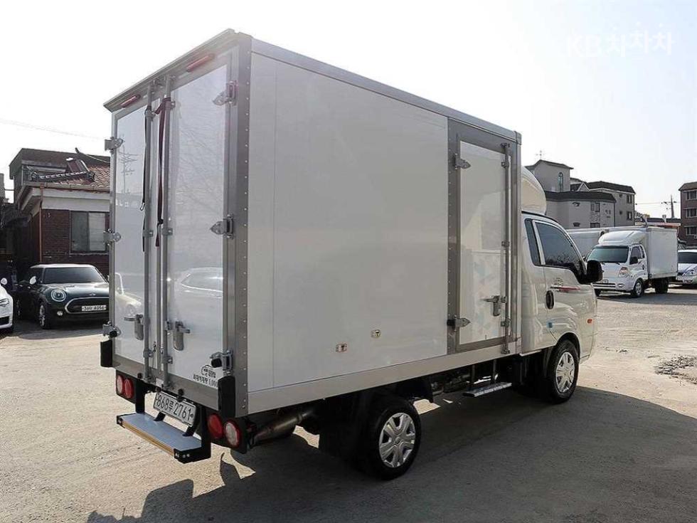 2025 - kia bongo iii