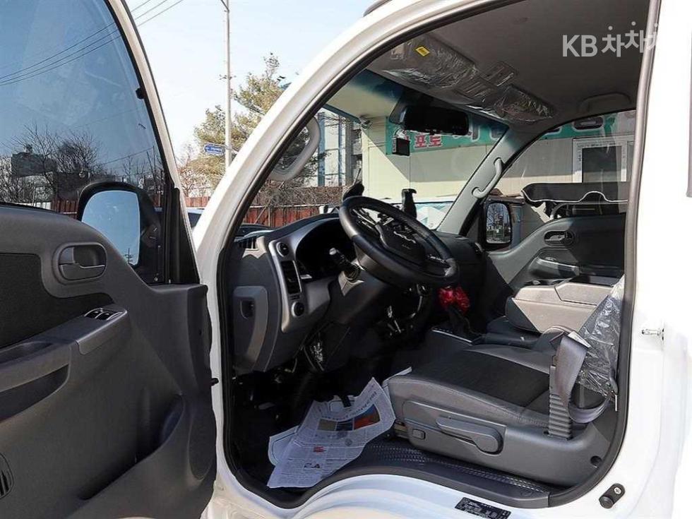2025 - kia bongo iii