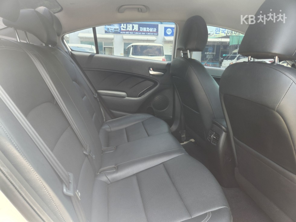 2014 - kia k3