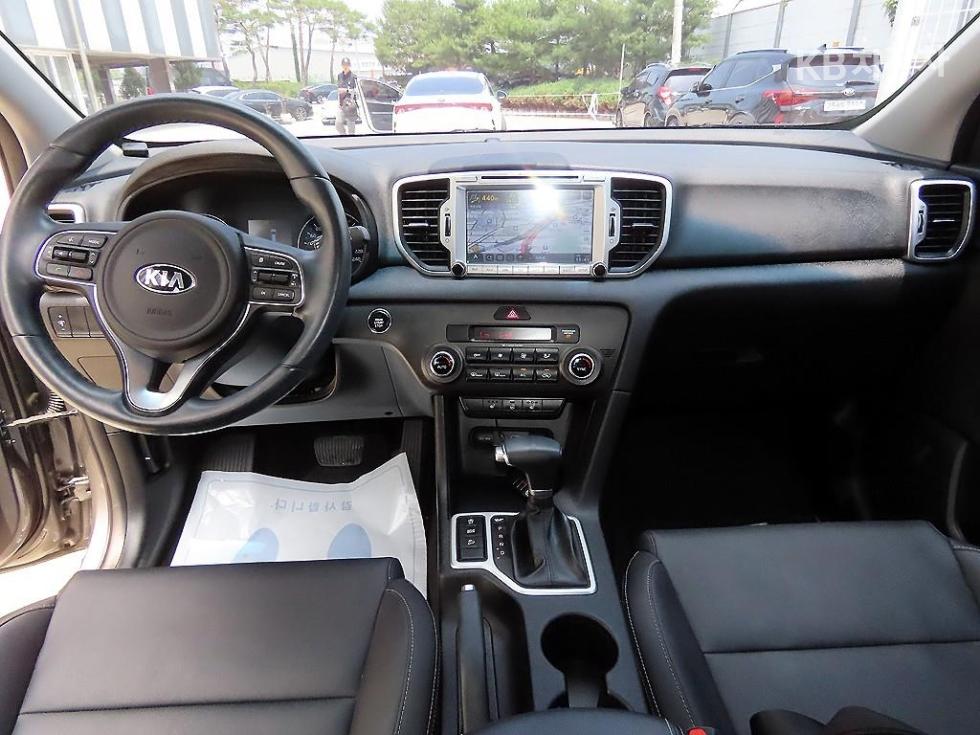 2017 - kia sportage