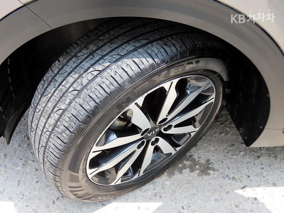 2017 - kia sportage