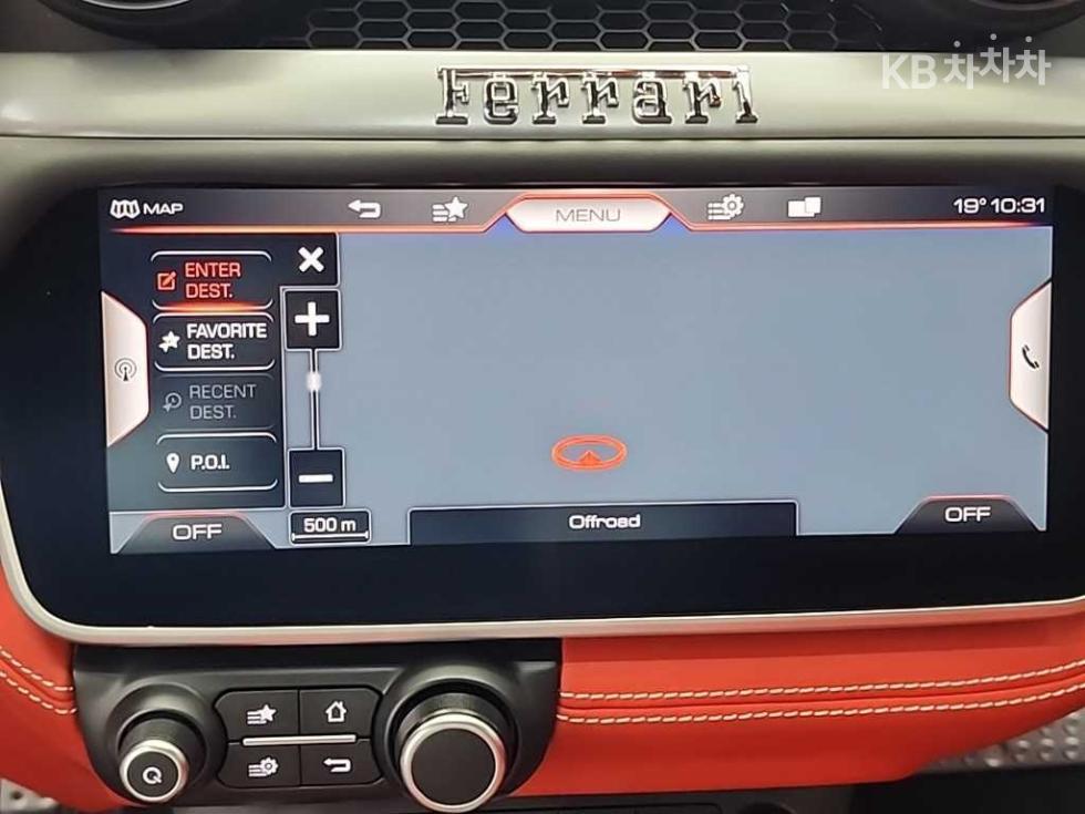 Ferrari Portofino — miniaturë 13
