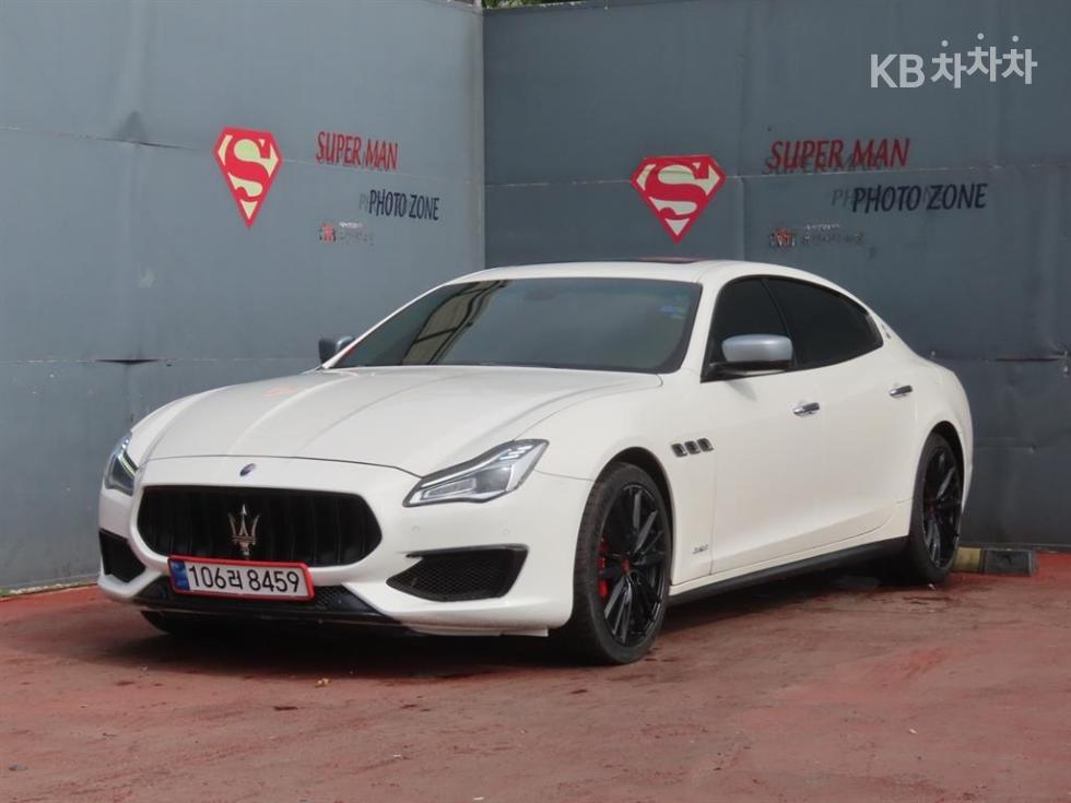 Maserati Кватропорте