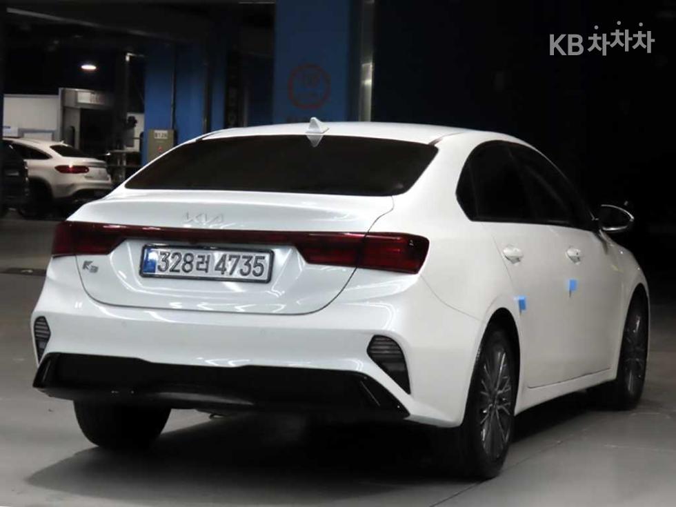 2022 - kia k3