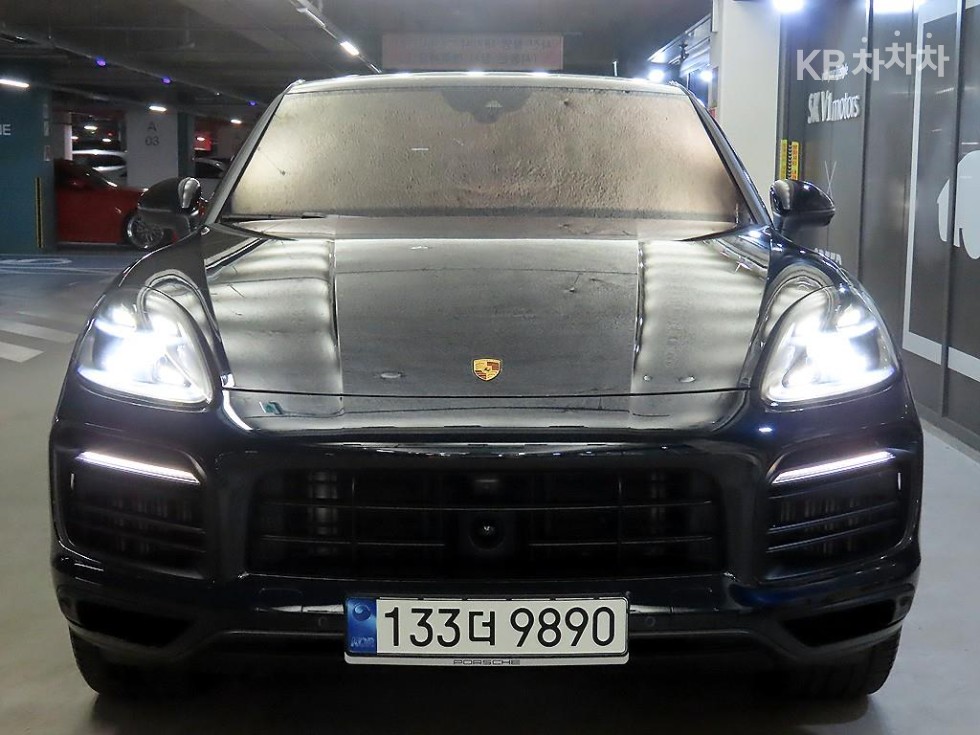 2023 Porsche (9Y0) photo