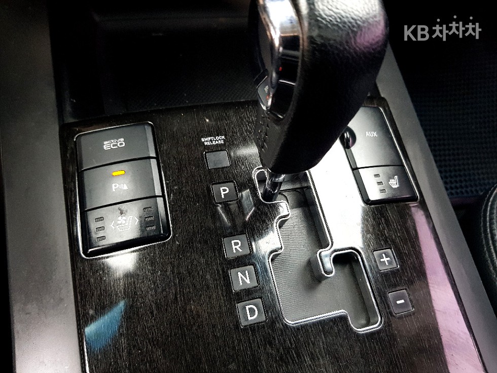 2014 - kia mohave