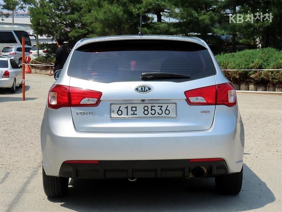 2013 - kia forte