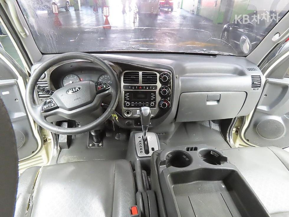 2019 - kia bongo iii