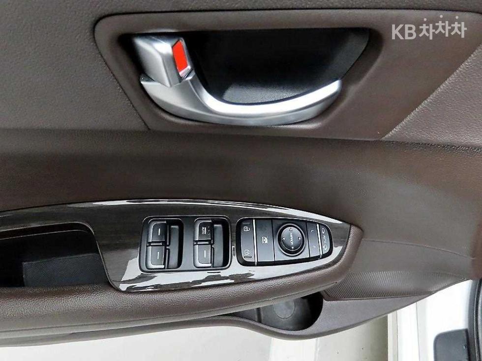2019 - kia k5