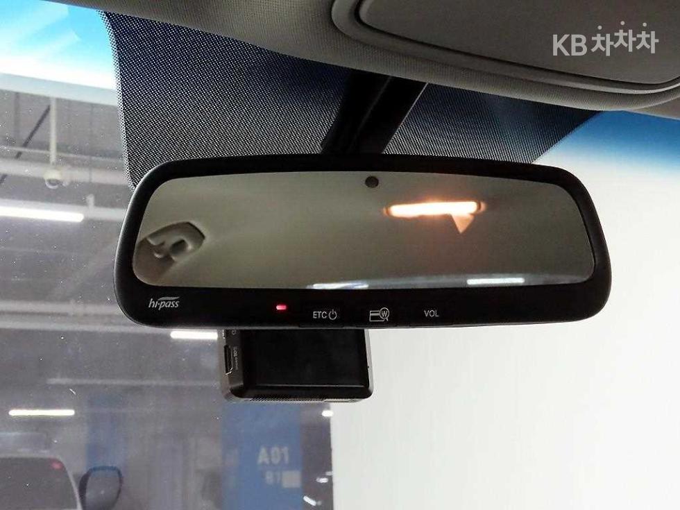 2019 - kia k5
