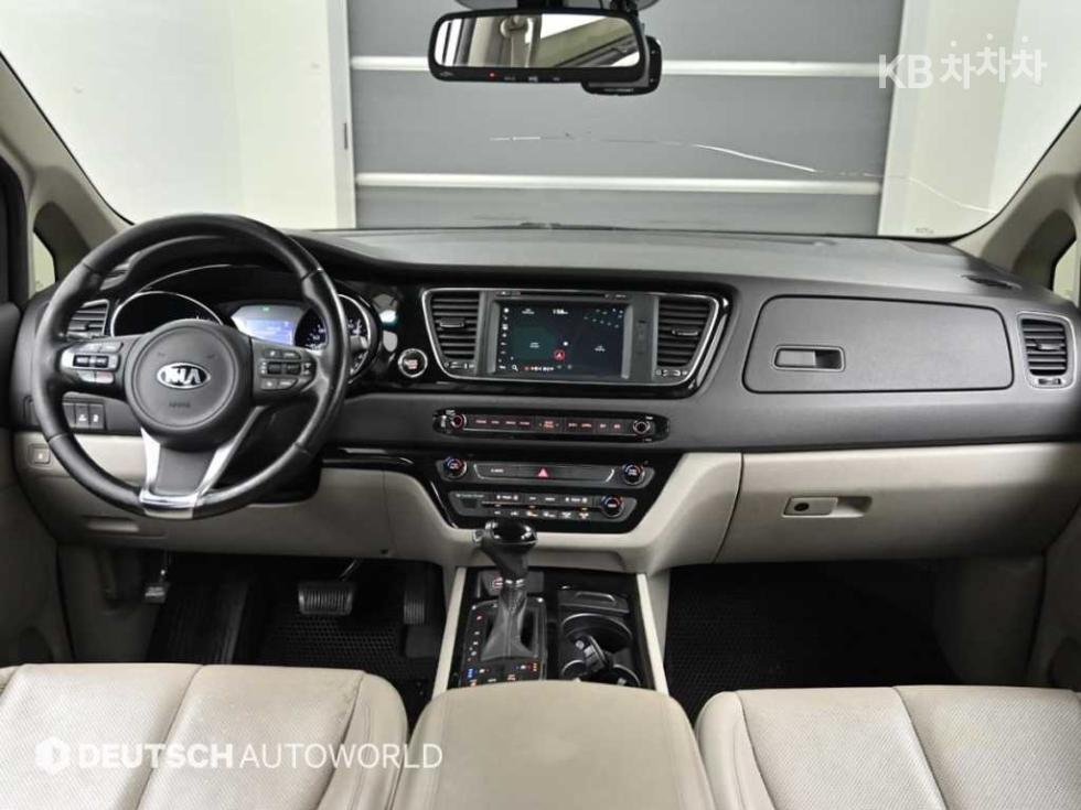2016 - kia carnival