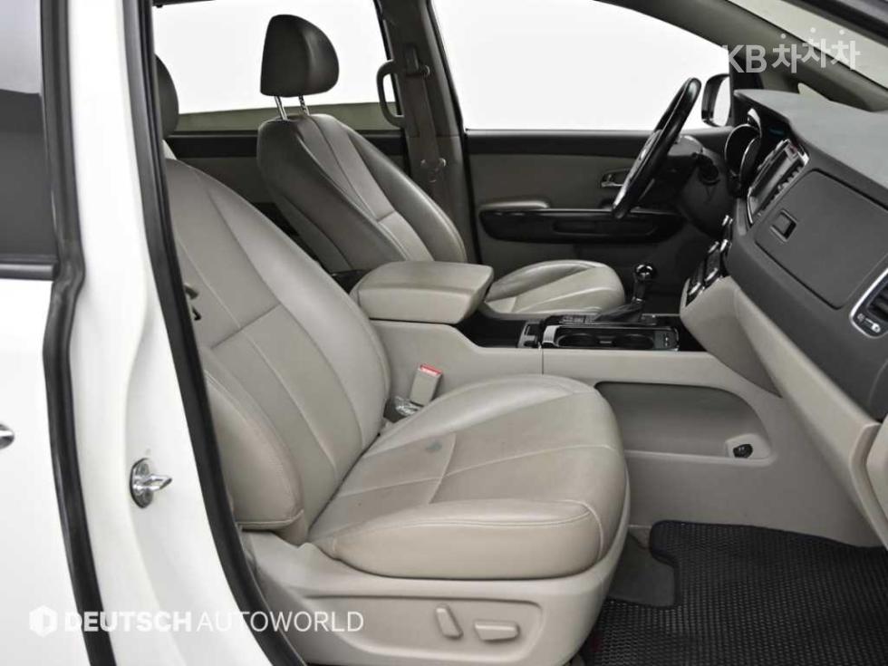 2016 - kia carnival