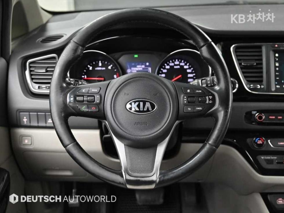 2016 - kia carnival