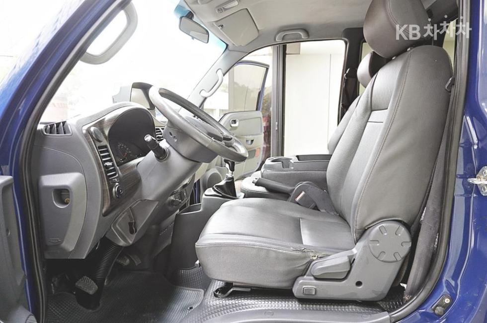 2018 - kia bongo iii