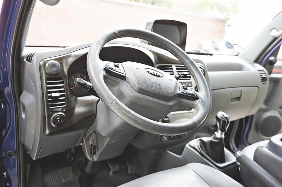 2018 - kia bongo iii