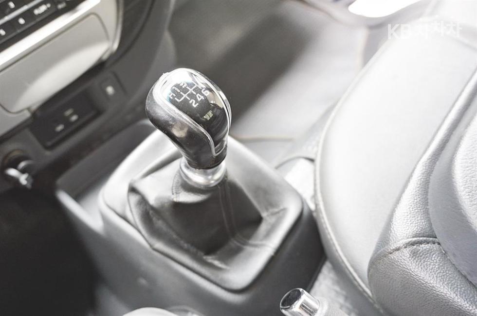 2018 - kia bongo iii