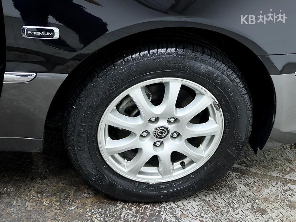 2010 - kia opirus