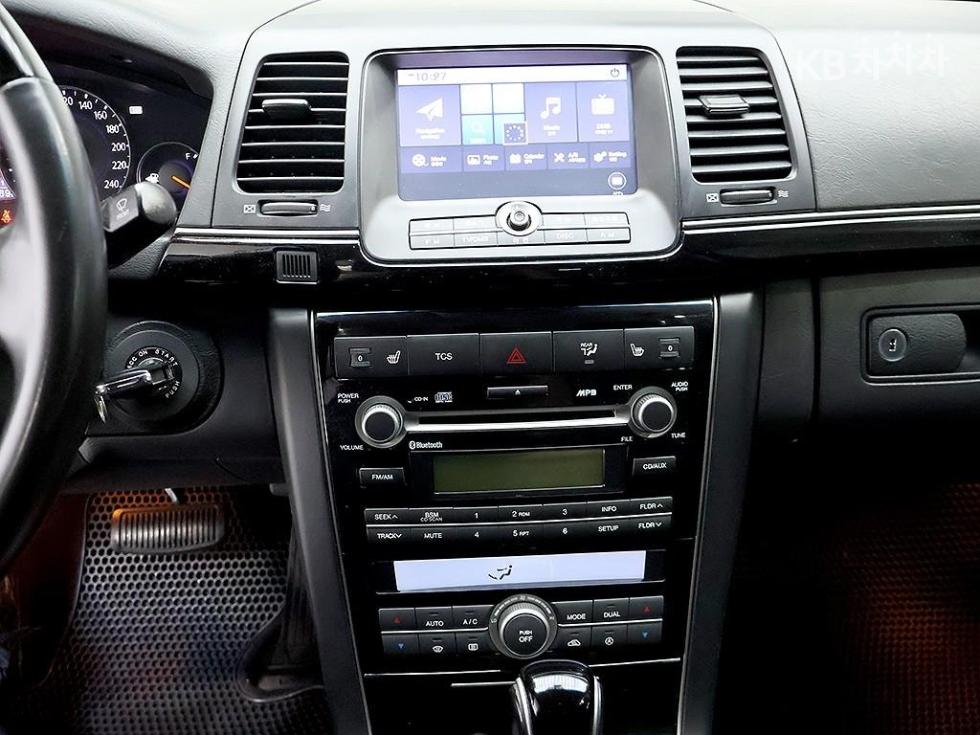 2010 - kia opirus