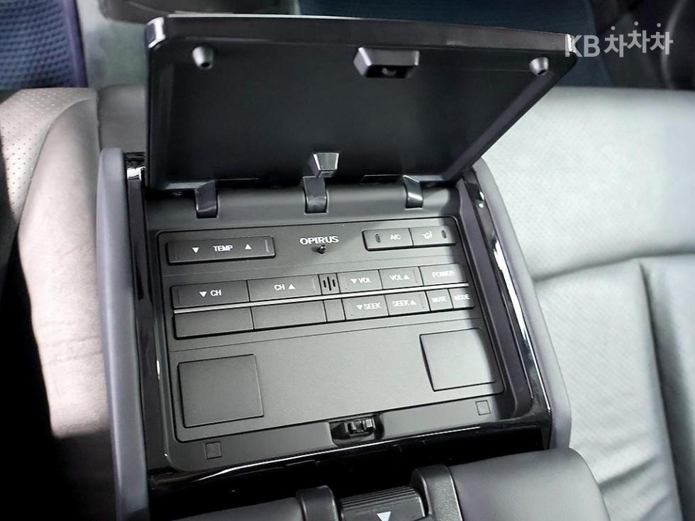 2010 - kia opirus