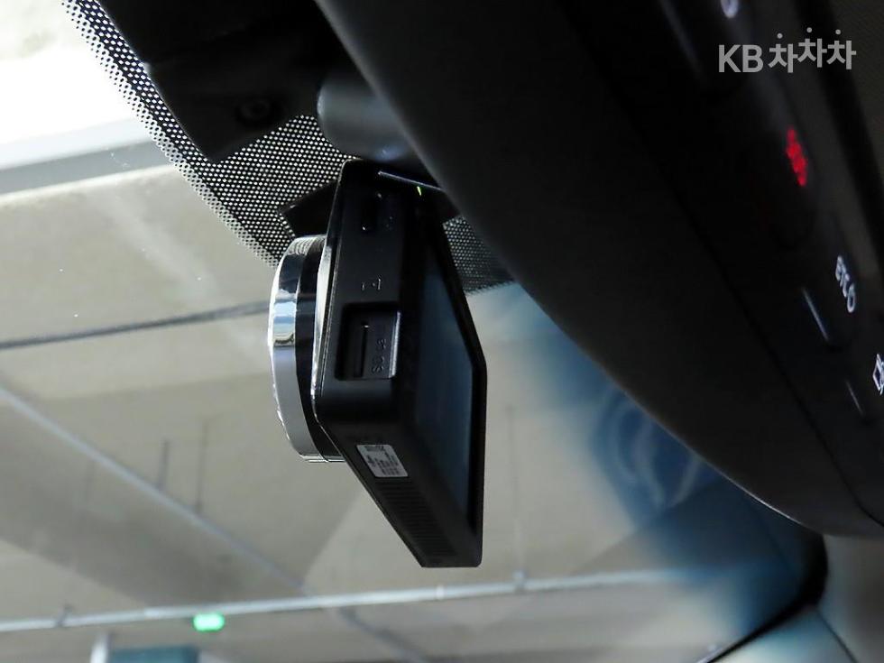 2019 - kia carnival